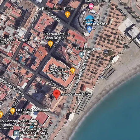 Mode's Beachfront Apartamento *